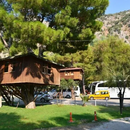 Gorge Club Hotel 4*