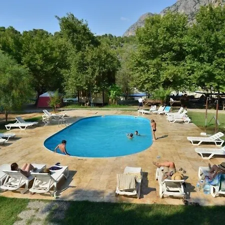 Gorge Club Hotel 4*